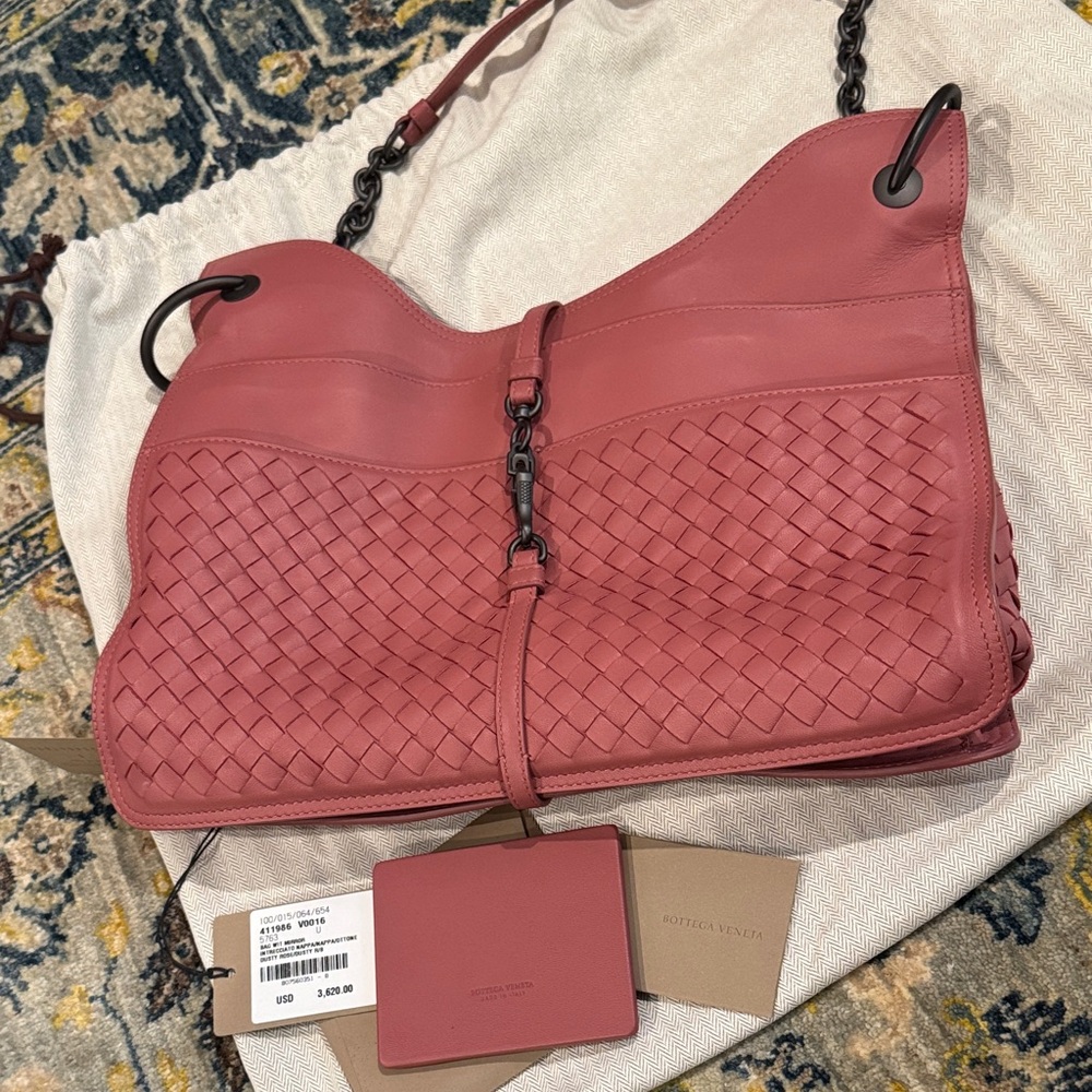 Bottega Veneta Rose Woven Shoulder Bag with tags brand new
